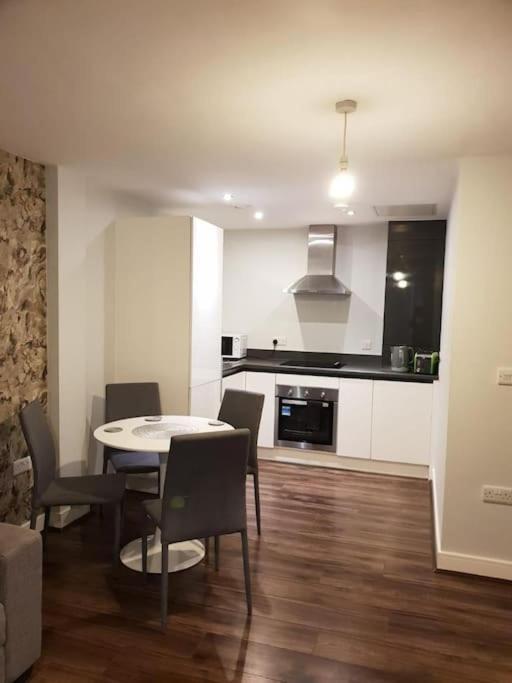 Luxury 9Ine Beautiful Bull Ring Apartment Free Parking Birmingam Exterior foto
