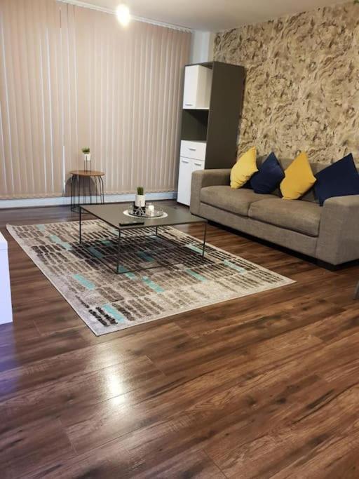Luxury 9Ine Beautiful Bull Ring Apartment Free Parking Birmingam Exterior foto