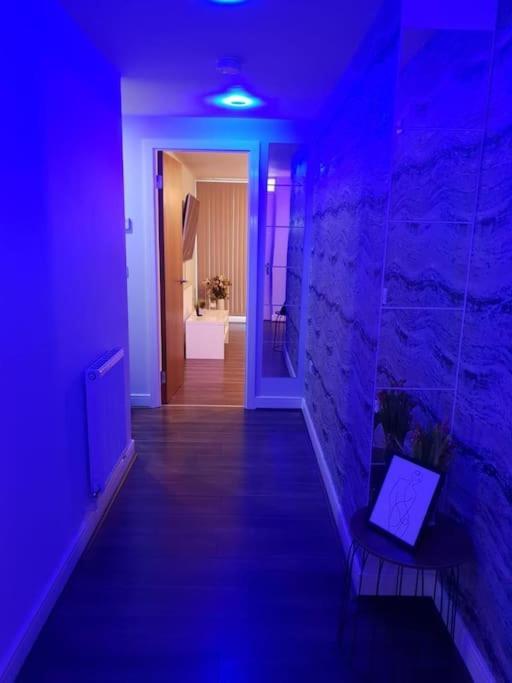 Luxury 9Ine Beautiful Bull Ring Apartment Free Parking Birmingam Exterior foto