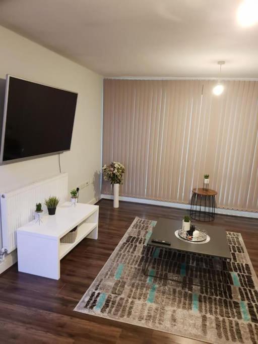 Luxury 9Ine Beautiful Bull Ring Apartment Free Parking Birmingam Exterior foto