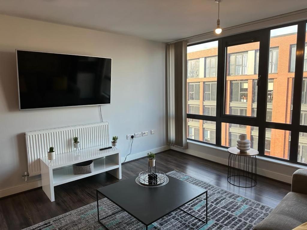 Luxury 9Ine Beautiful Bull Ring Apartment Free Parking Birmingam Exterior foto