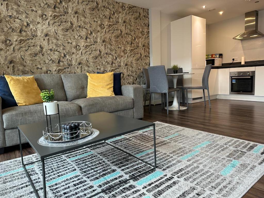 Luxury 9Ine Beautiful Bull Ring Apartment Free Parking Birmingam Exterior foto